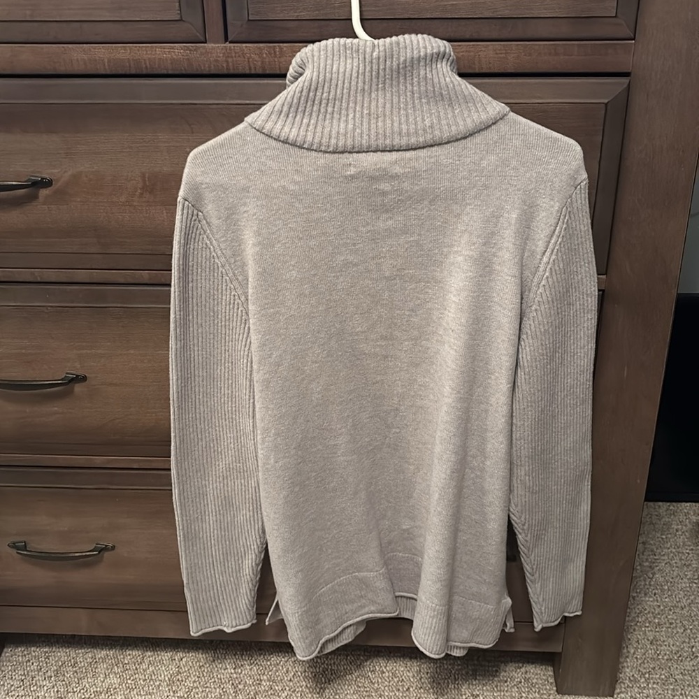 Over sized Sonoma mock turtle neck size large - Picture 6 of 7
